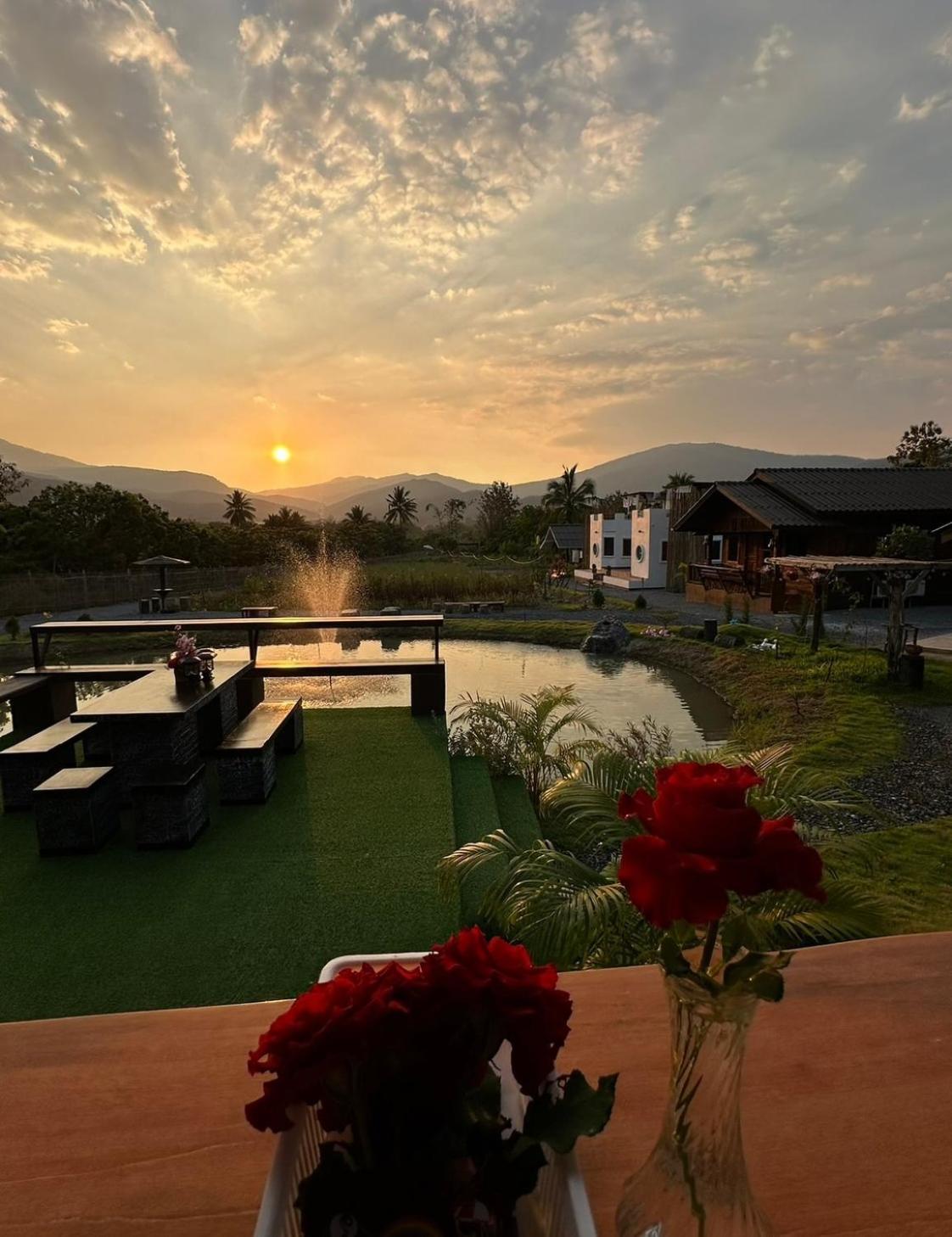 ม่วนใจ๋ปันสุข โฮมสเตย์แอนคาเฟ่ Muanjai Punsuk Homestay And Cafe Chom Thong Zewnętrze zdjęcie
