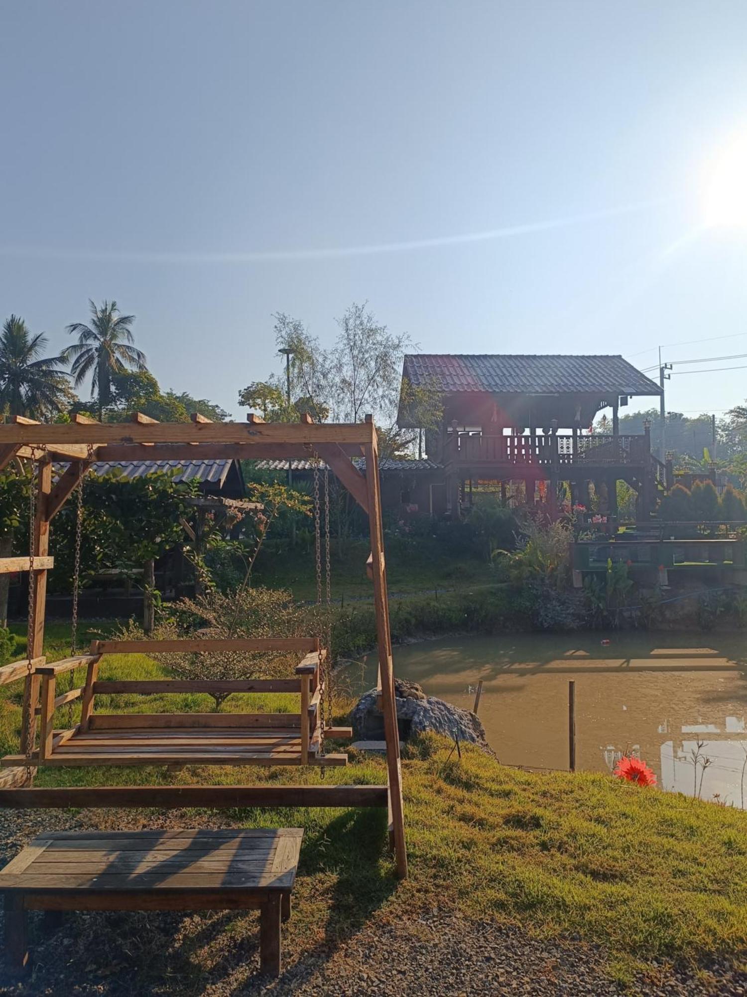 ม่วนใจ๋ปันสุข โฮมสเตย์แอนคาเฟ่ Muanjai Punsuk Homestay And Cafe Chom Thong Zewnętrze zdjęcie