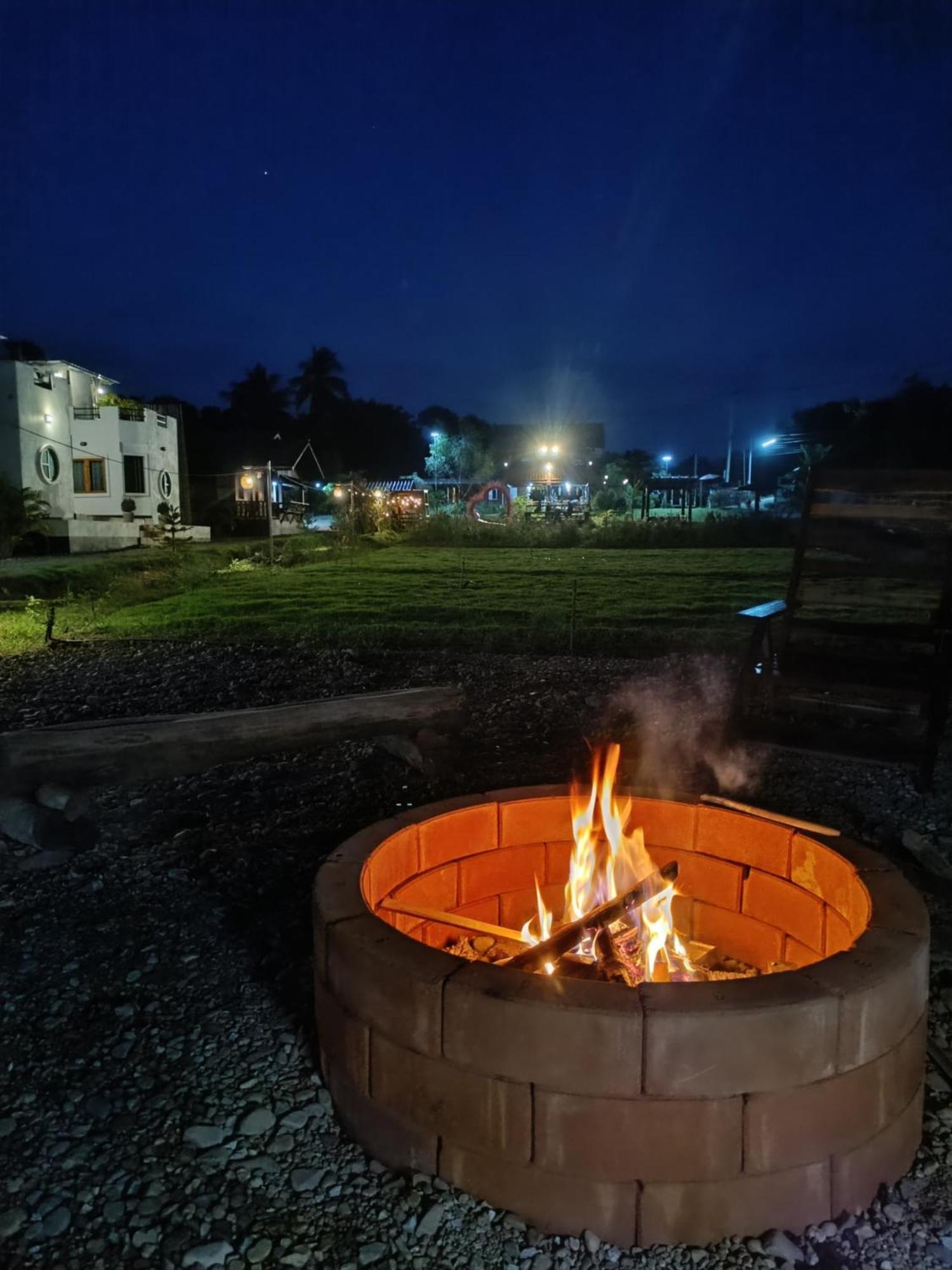 ม่วนใจ๋ปันสุข โฮมสเตย์แอนคาเฟ่ Muanjai Punsuk Homestay And Cafe Chom Thong Zewnętrze zdjęcie