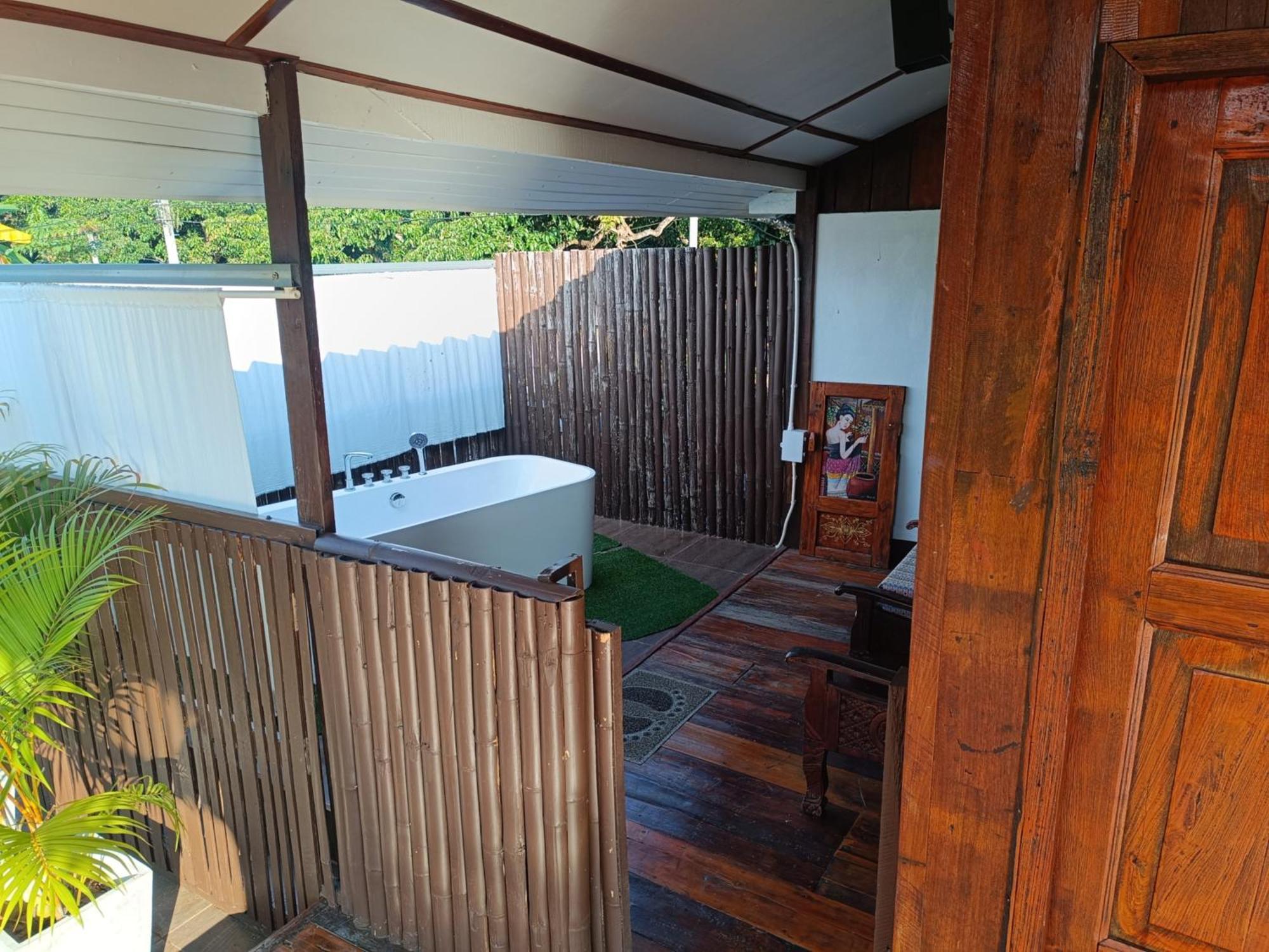 ม่วนใจ๋ปันสุข โฮมสเตย์แอนคาเฟ่ Muanjai Punsuk Homestay And Cafe Chom Thong Zewnętrze zdjęcie